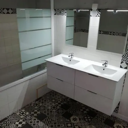 Apartment Grand T3 A Proche Du Futuroscope Poitiers
